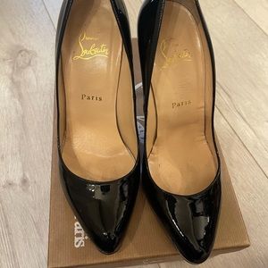 Authentic Christian Louboutin Blk Decolette Pumps